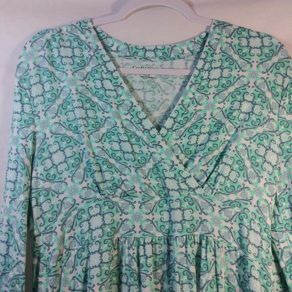Croft And Barrow Surplice Neck Green Geometric Print Stretchy Top Size Small - Picture 3 of 7